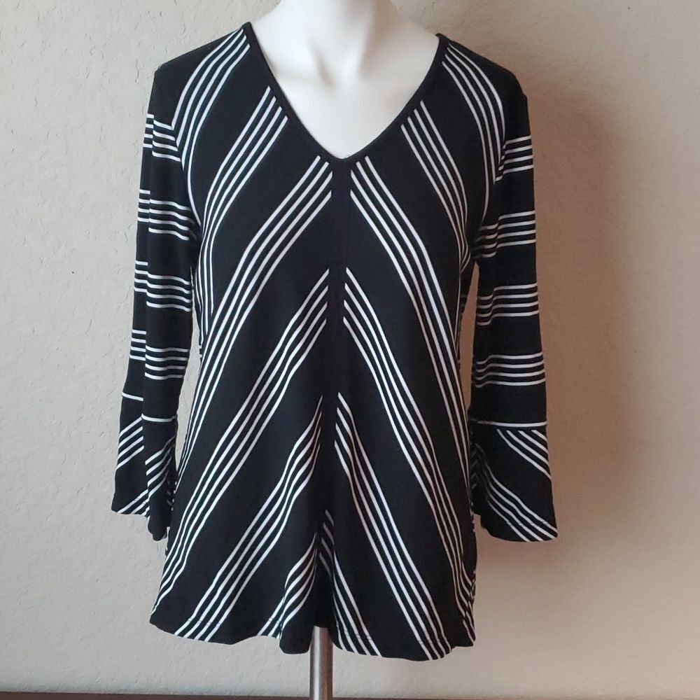 Jones New York Black White Striped V-Neck Top Bell Sleeve Size S